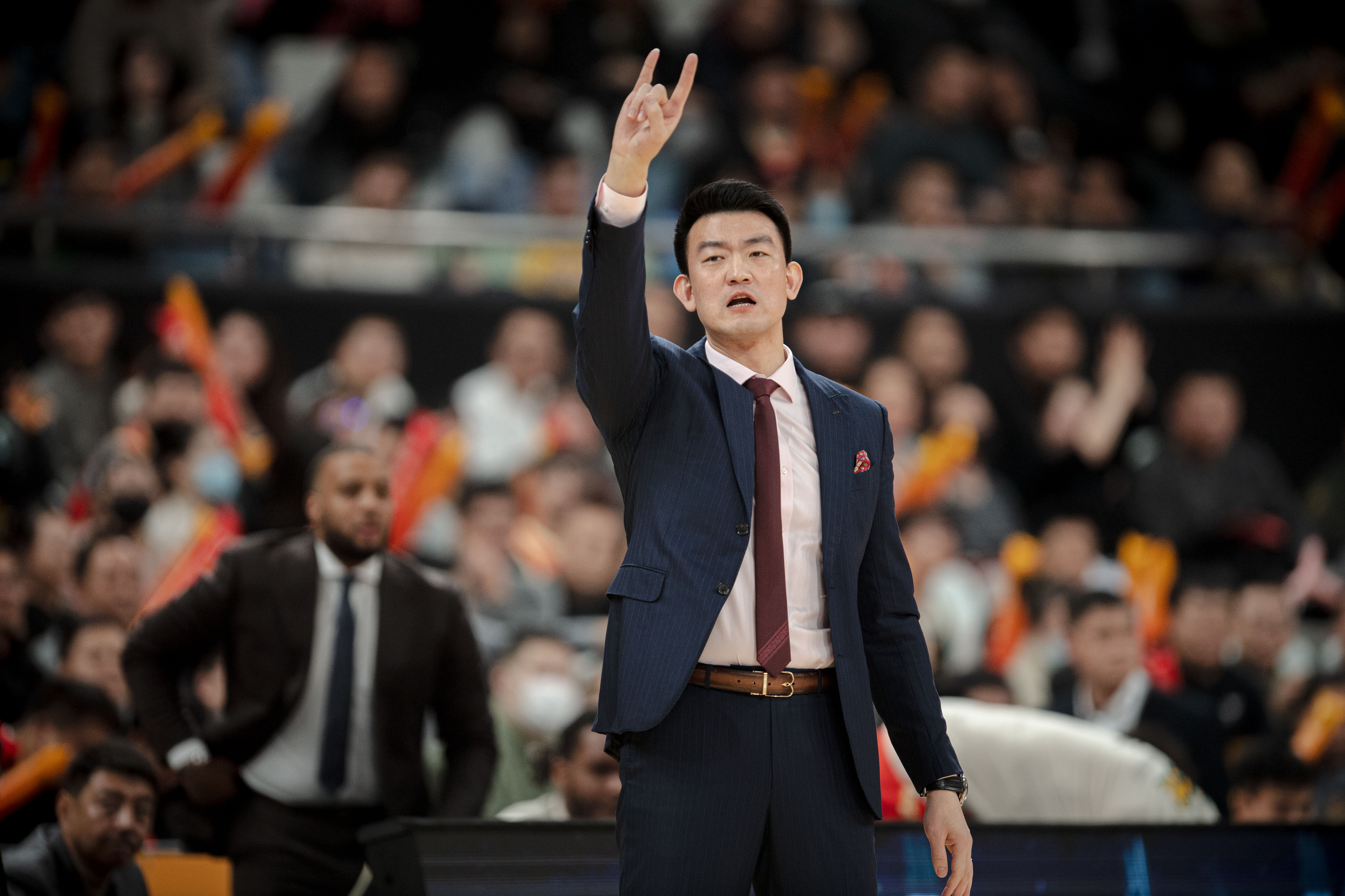 kaiyun-集结日CBA常规赛传出新动向；深圳男篮篮板制胜；管理层表态——底气十足；资深球员宣示担当的简单介绍