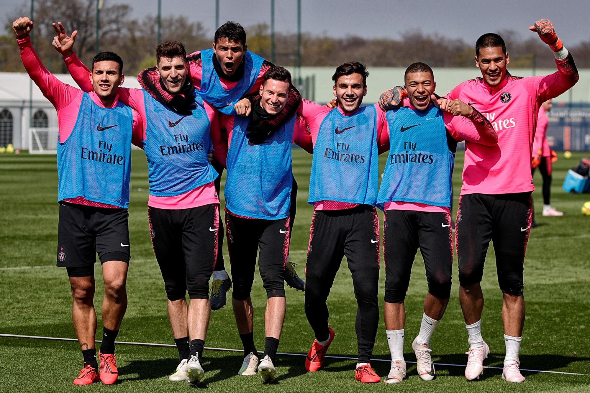 开云下载-成都蓉城迎法甲关键赛；今夜再遭质疑；态度坚定；球探报告显示潜力的简单介绍